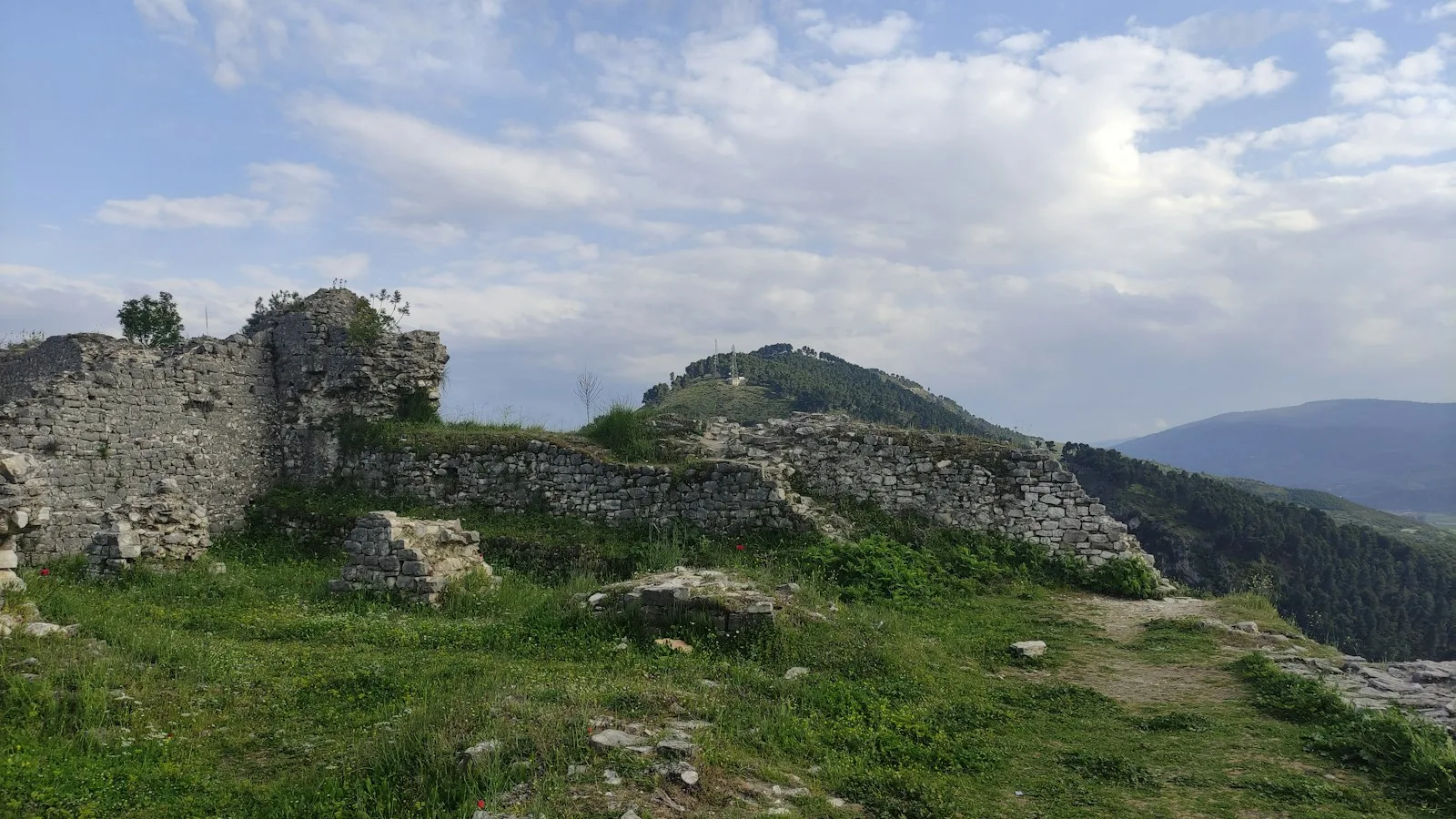 Le château de Berat (Kalaja) — incontournable absolu