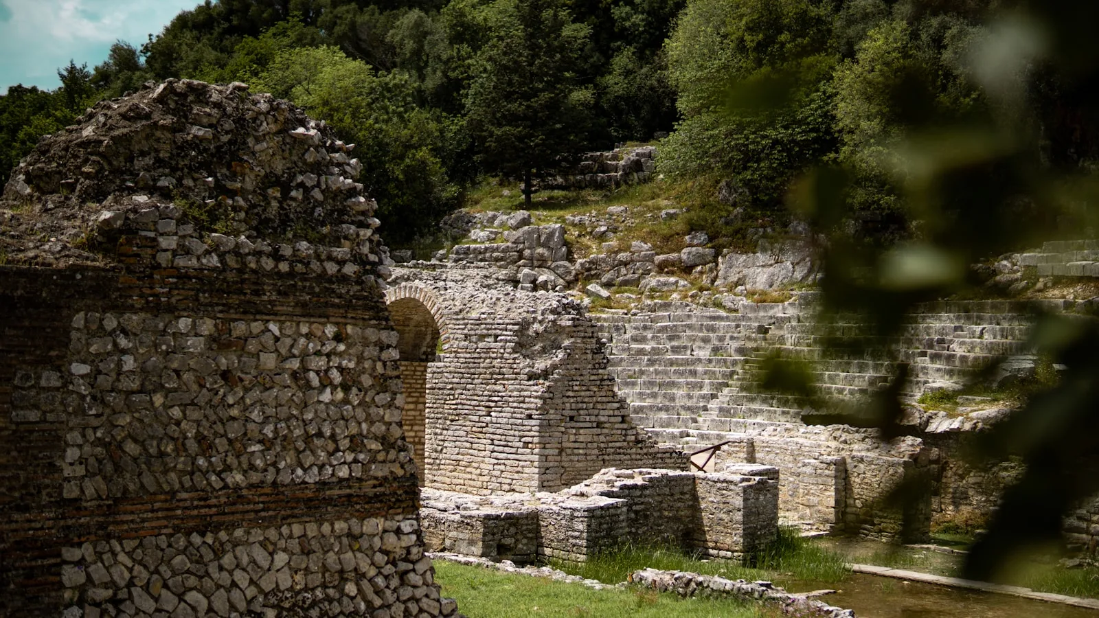Butrint — le joyau UNESCO à 18 km